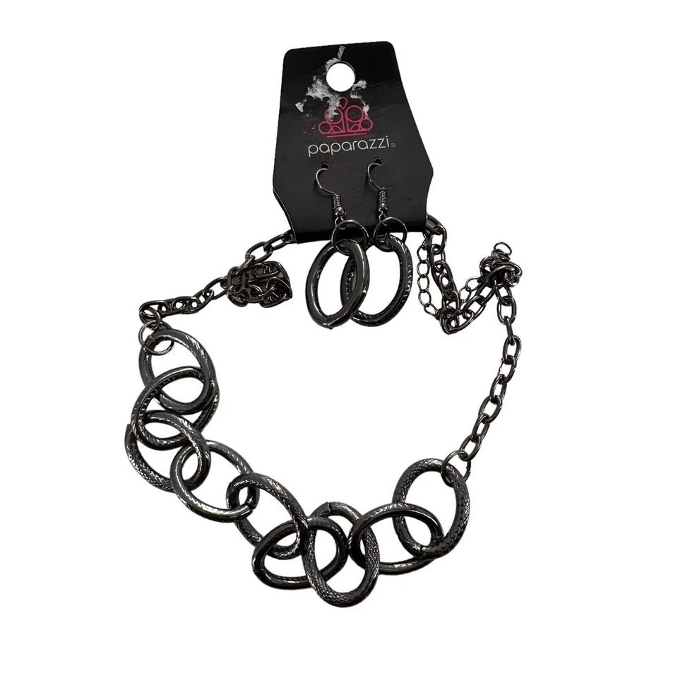 Collar Paparazzi Declaración Cadena Plata Eslabones Pendientes Festival Gitano Boho Rock Foto 3 de 4