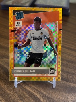Yunus Musah 2020-21 Panini Chronicles Optic #6 Gold Power Prizm Rated Rookie RC