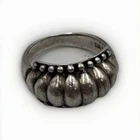 Vintage SZ Marked Scalloped Beaded Domed Sterling Silver Size 8 Ring, 6.5 Grams