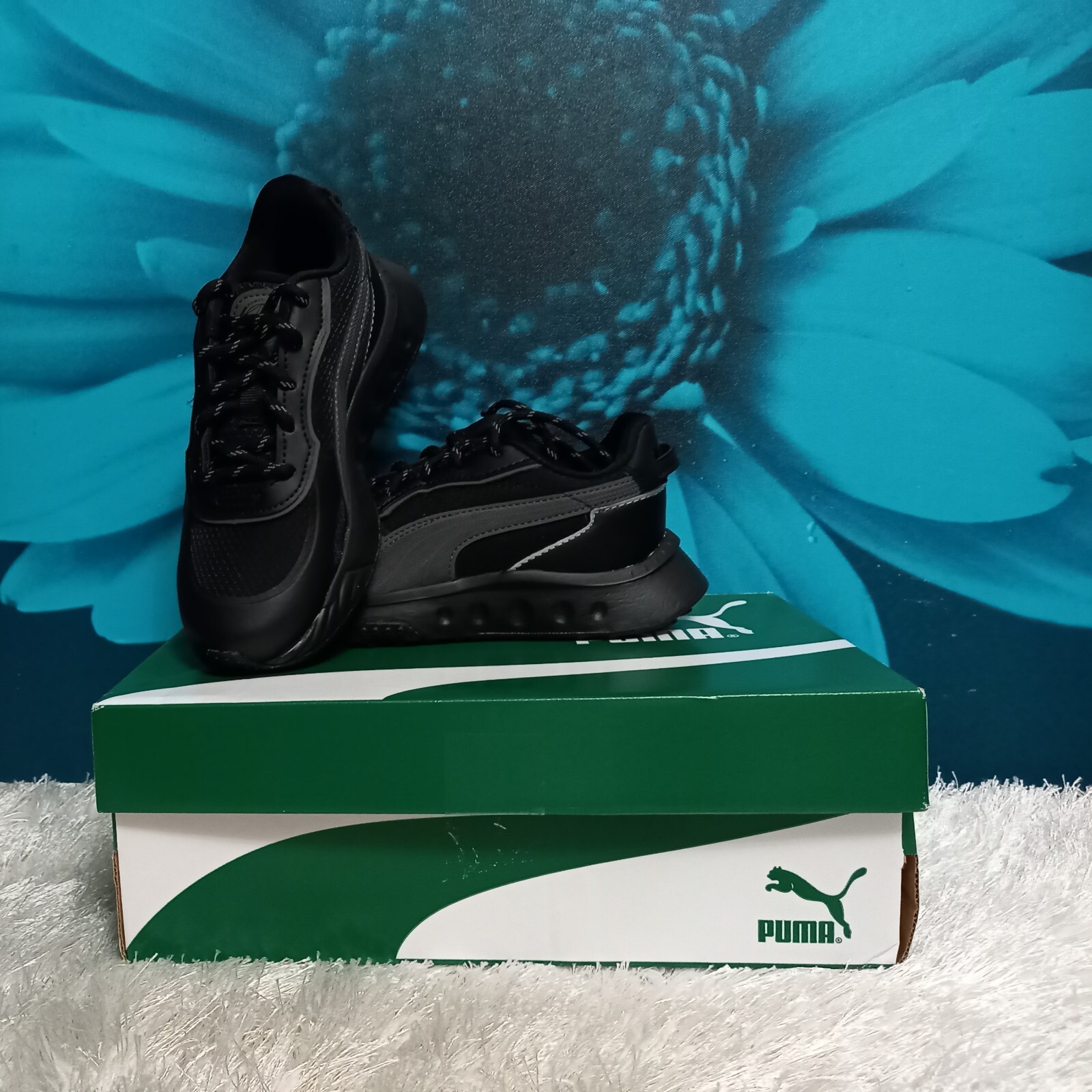 PUMA Wild Rider Trainers in Grip Black/Dark Shadow Grey, Children's size 13