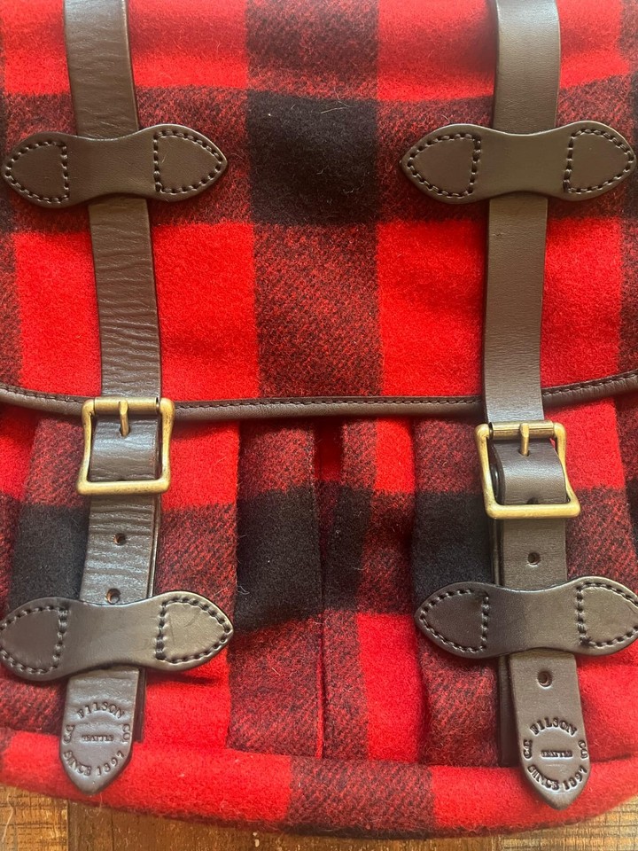 FILSON MACKINAW WOOL MEDIUM FIELD BAG BUFFALO PLAID USA eBay