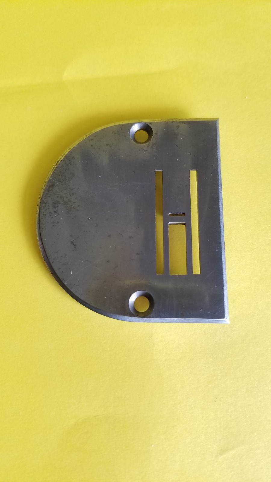 *NOS* 482319PFAFFTHROAT PLATE FOR SEWING MACHINESFREE SHIPPING* eBay