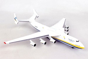 antonov 225 diecast model
