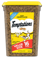 TEMPTATIONS Classic Crunchy and Soft Cat Treats Tasty Chicken Flavor, 16 oz. Tub