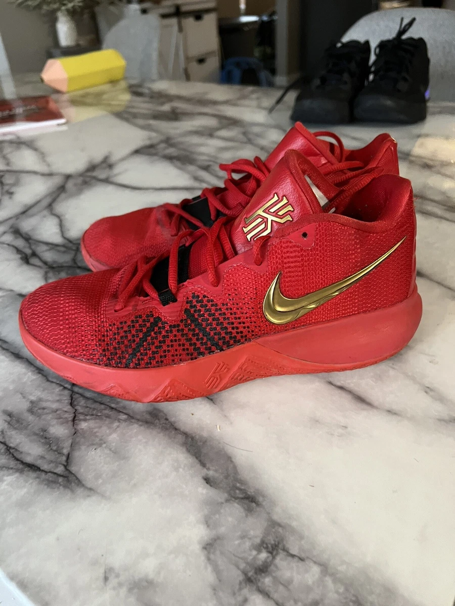 Kyrie flytrap sales red gold