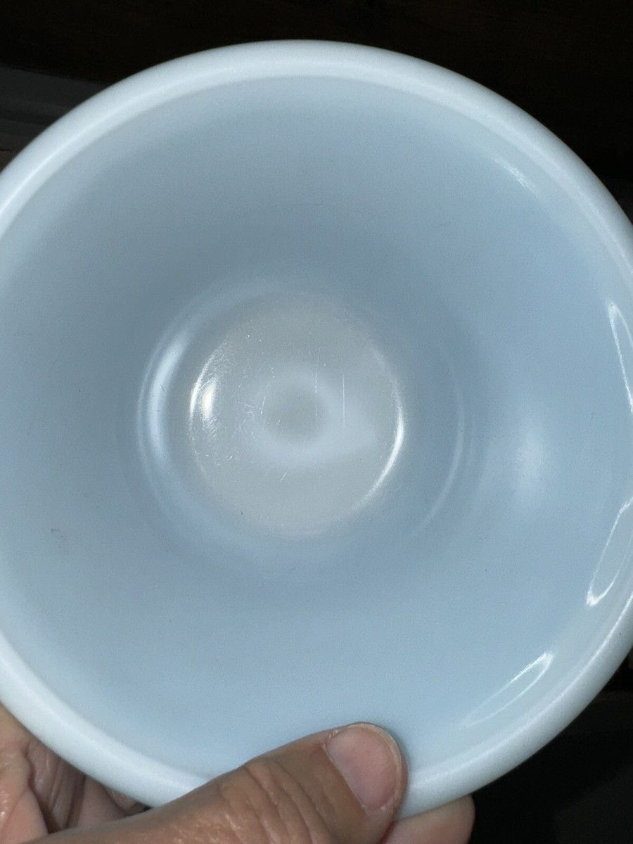 Vintage Pyrex 1940s Primary Colors Blue Bowl T.M.REG-PYREX-U.S.