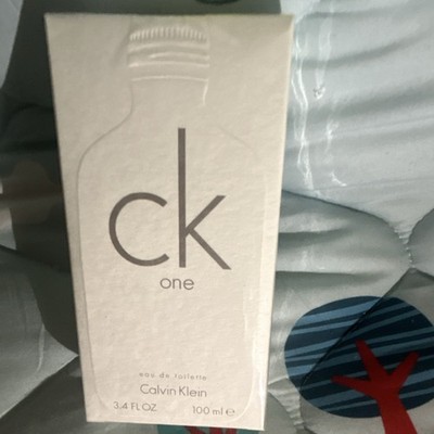 Calvin Klein ck one Eau de Toilette Spray 3.4 fl oz Regular Size