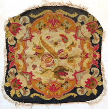 Broderie tapisserie de siège Napoléon III époque 19ème n° 1