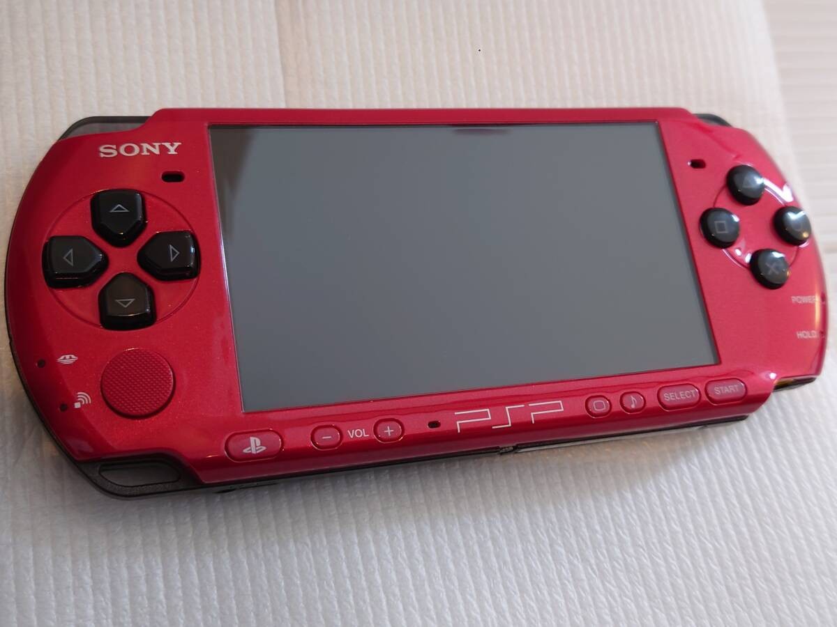 PSP3000 赤 & カセット Sony PSP 3000 Value Pack Red & Black Handheld System (PSPJ