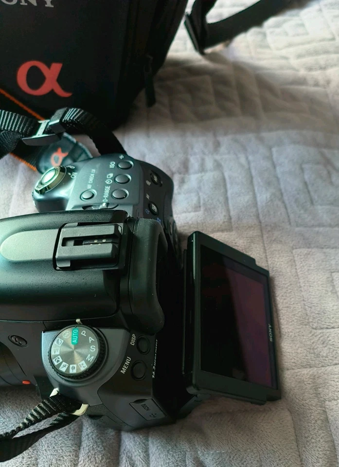 Sony Alpha 550, photo 3 of 5
