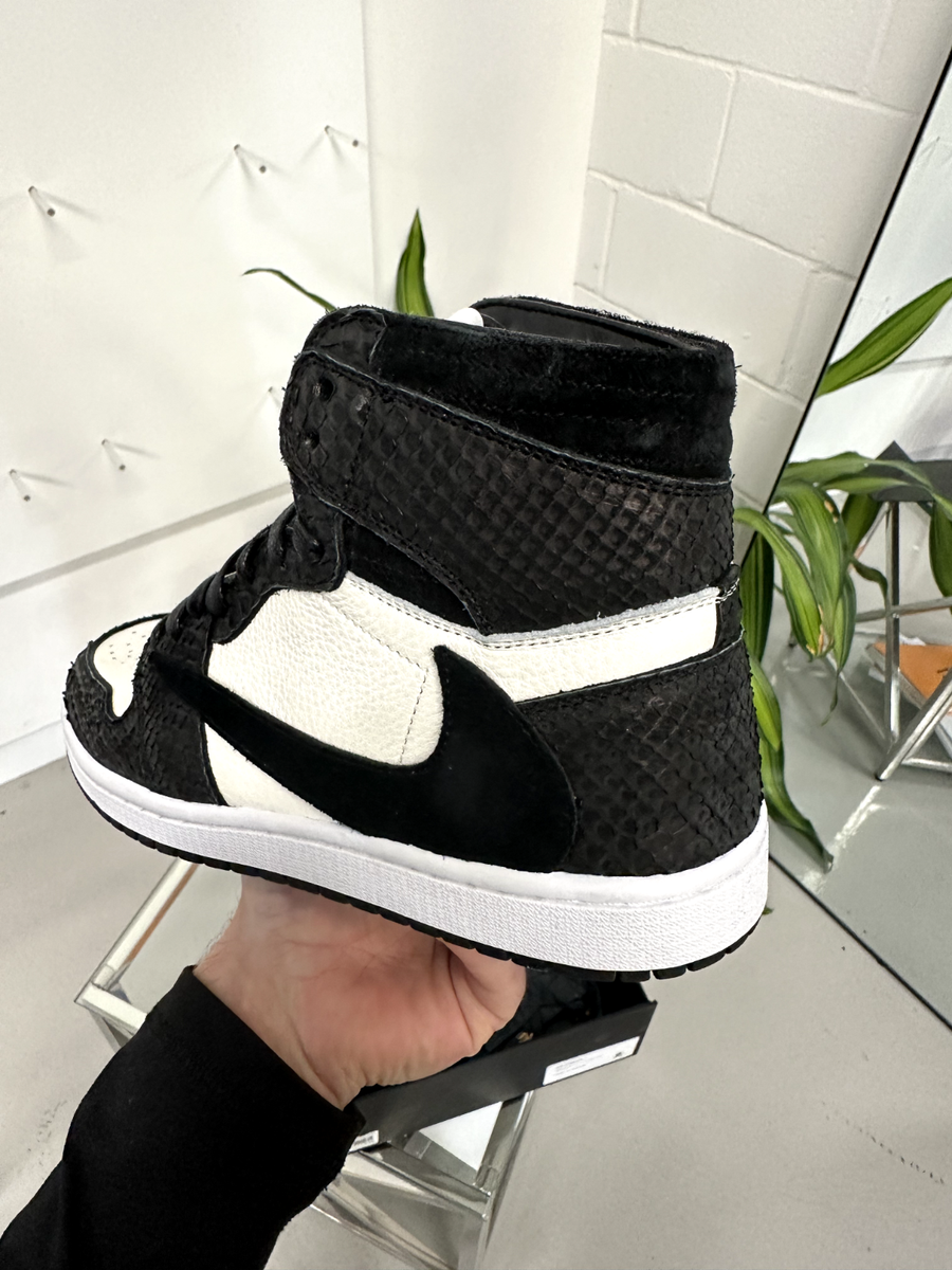 THE SHOE SURGEON NIKE TRAVISSCOTT CACTUSJACK aj1 ツマ黒 US10 28cm 管理番号：東京事務所衣装M03