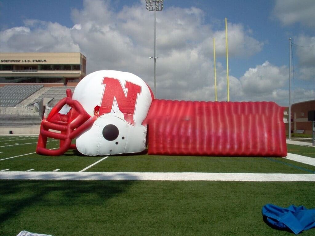 Inflatable Black Football Rugby Helmet Tunnel Inflatable Tunnel Entrance Tent