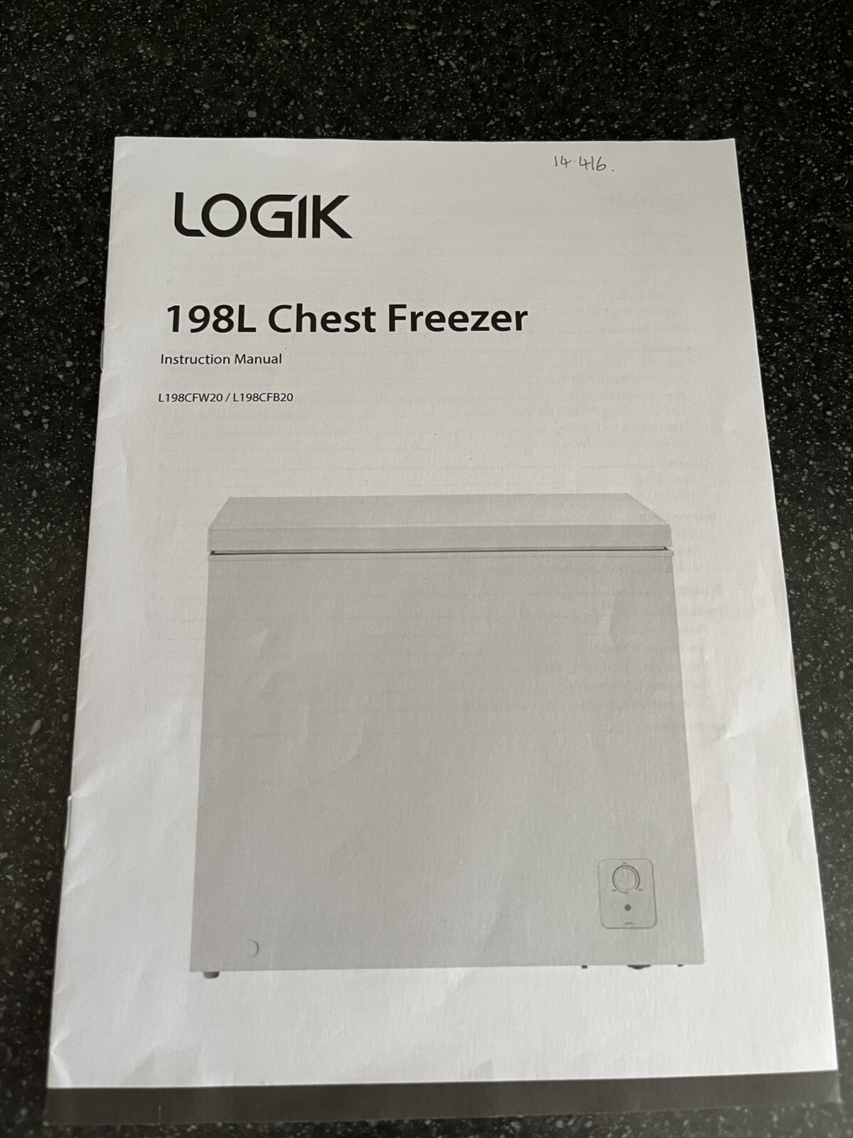 Logik L198CFW20 198L Freestanding Chest Freezer Black eBay
