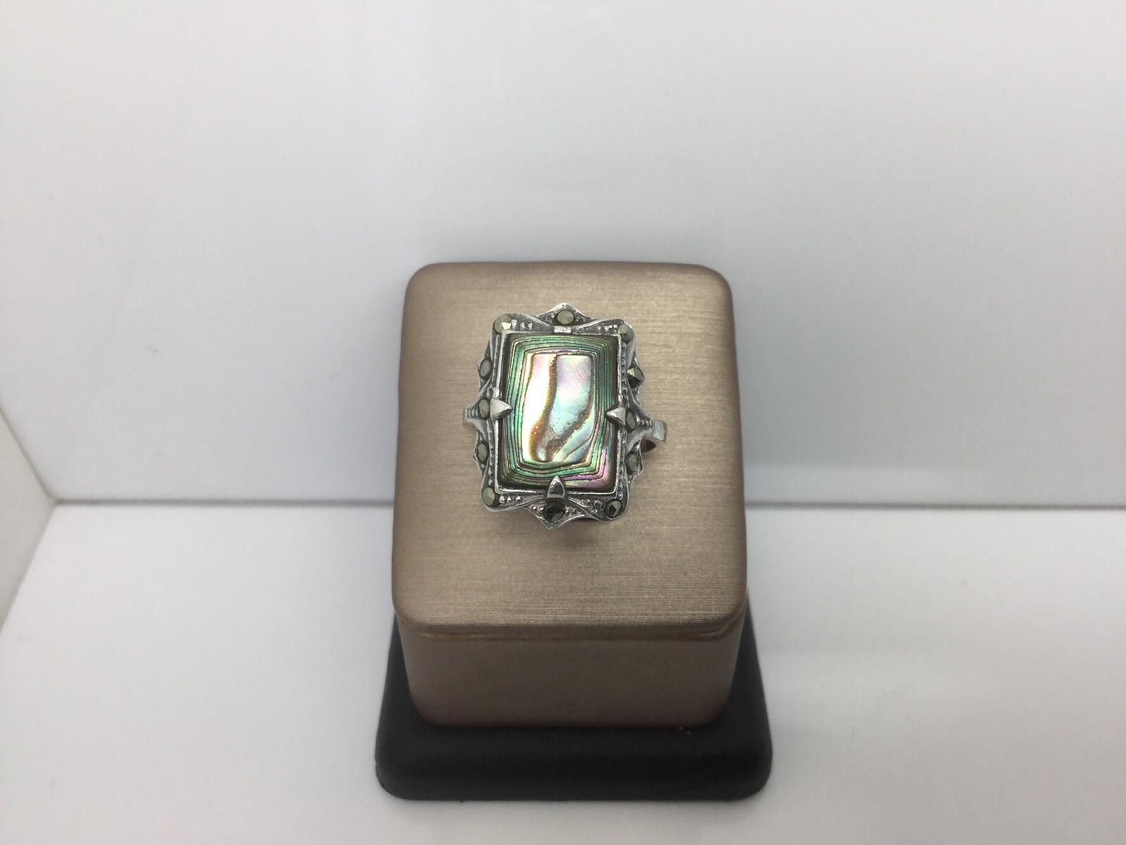 STERLING SILVER RING WITH RECTANGLE ABALONE STONE… - image 3