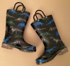 Western Chief Dinosaur Rain Boots Light Up Boys Size 6 in great condition