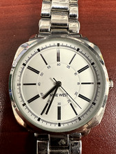Women's Nine West Watch Silver Tone White Face With New Battery NW/1753 Y121E