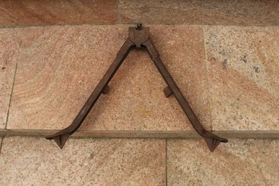 Zweibein für MG 3 MG 42  BIPOD  Bundeswehr versorgungs nummer 12-121 - 2256 - Bild 1 von 4
