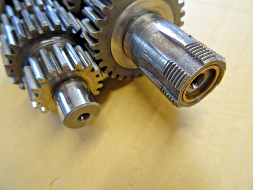 90-1690 BSA BANTAM D14 B175 4 SPEED GEAR BOX GEAR CLUSTER 'USED' - Picture 2 of 11