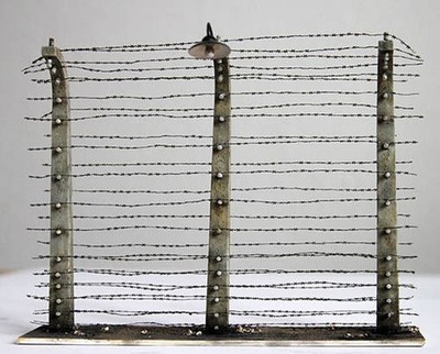 Plus Model 358 - 1:35 Resin Bausatz Stacheldrahtzaun