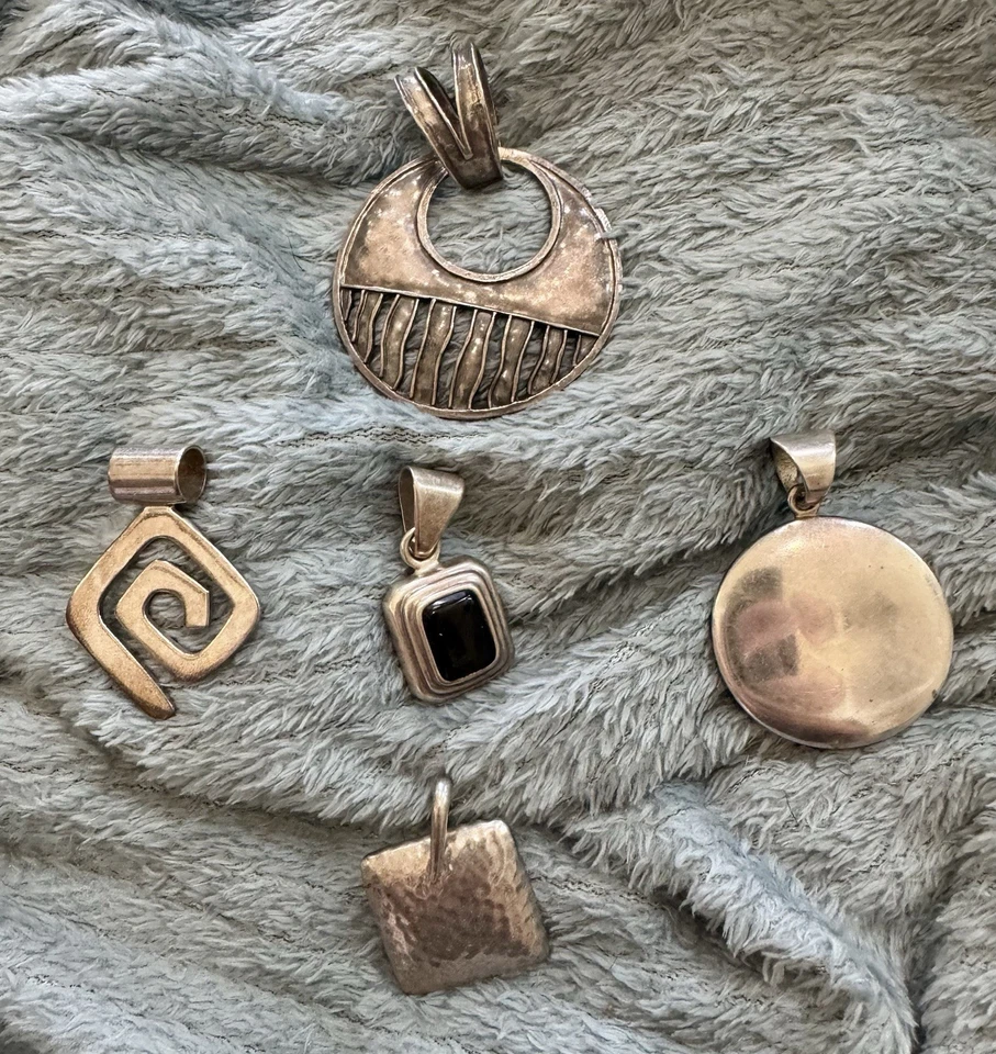 Precioso colgante vintage grande de plata de ley 925 con diseño de disco Silpada genuino Foto 2 de 2