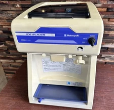 Hatsuyuki Ice Slicer HC-S32A 100V Cube Ice Shaver Chubu Japan Commercial Use
