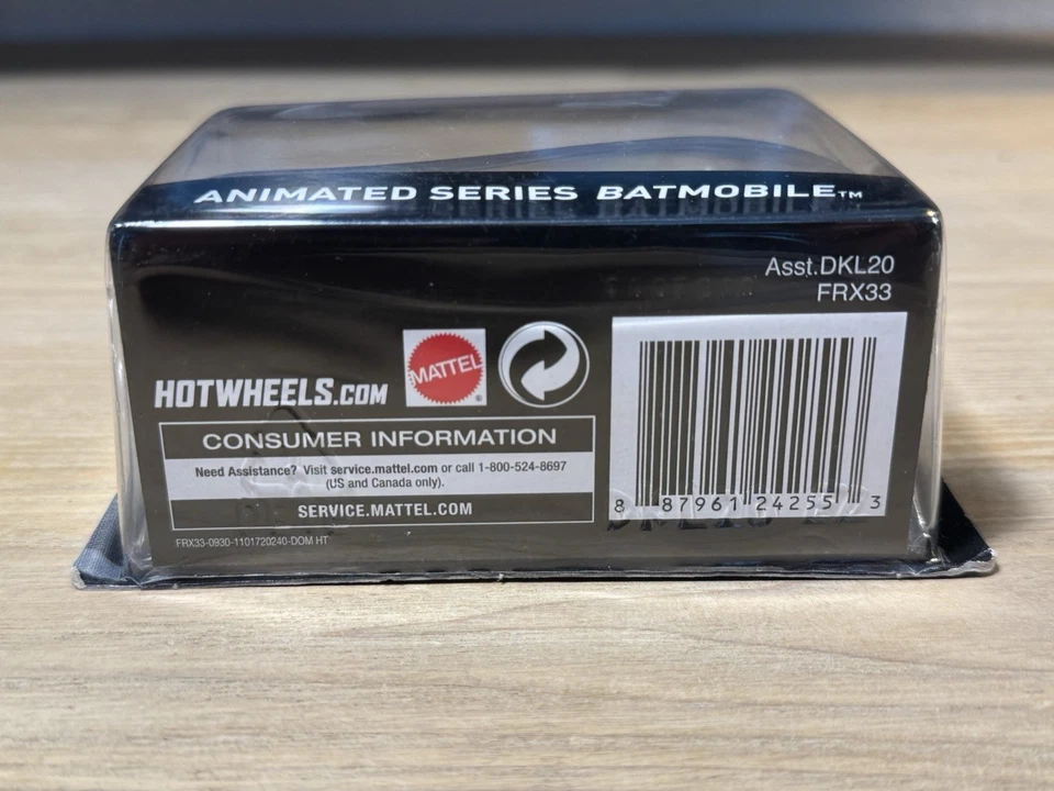 NEW Hot Wheels Batmobile Batman Diecast Car The Animated Series Batwing DKL20 - Image 3 of 4