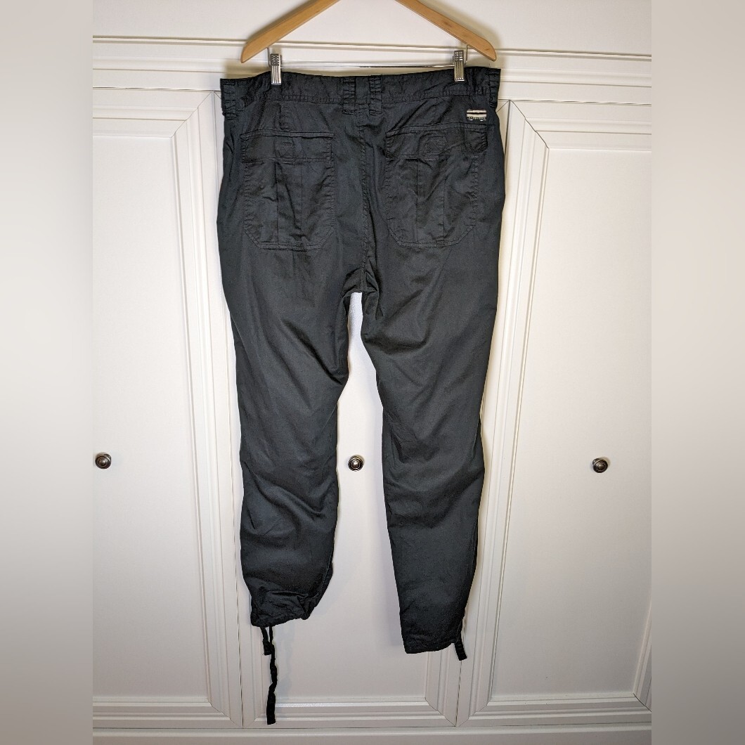 Sean John Y2K Cargo Parachute Pants Black Men's Size … Gem