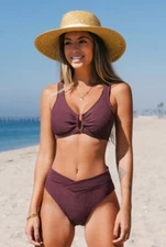 CUPSHE DOWNY RIB V-WIRE BRALETTE & V-FRONT HIGH WAIST BIKINI SET SIZE SMALL