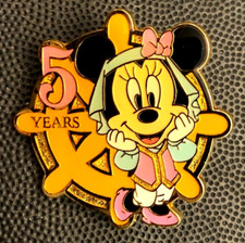 Disney Pin 53014 Minnie Mouse Ship Steering Wheel Game Prize 5th 5 Tokyo Tdr Tds
