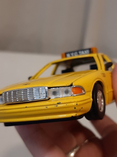 Sunnyside 1996 Chevrolet Caprice Taxicab 1/24 Diecast Car GM Car N.Y.C Taxi READ - Picture 17 of 18