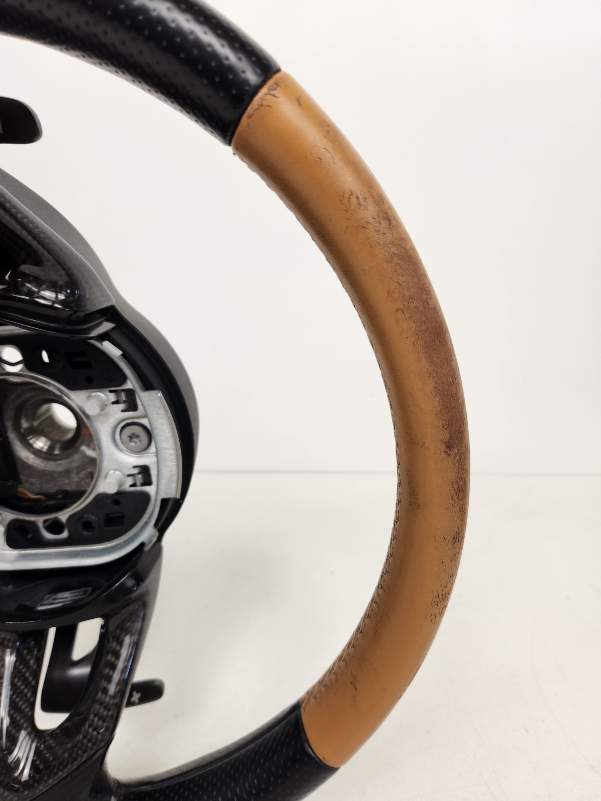 McLaren MP4-12C 2012-2014 Steering wheel