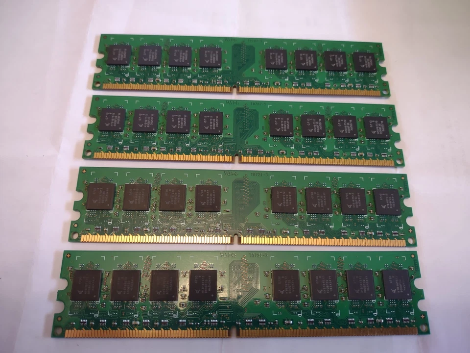 Qimonda 4GB (4x1GB), 240-pin, PC2-5300 (DDR2-667MHz), 1.8V, CL5, UDIMM - Image 3 of 4