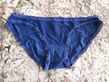 True Vintage Victoria  s Secret Ruffle Trim Low-Rise Bikini Panties Medium