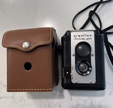 Vintage Argus Argoflex Seventy-Five Camera 75mm Lumar Lens w/ Leather Case