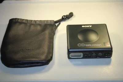 SONY D-82 CD WALKMAN Compact Disc Compact Player JANK - Bild 1 von 4