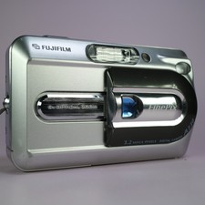 Fujifilm Digital Camera FinePix A330 3.2MP Silver Tested