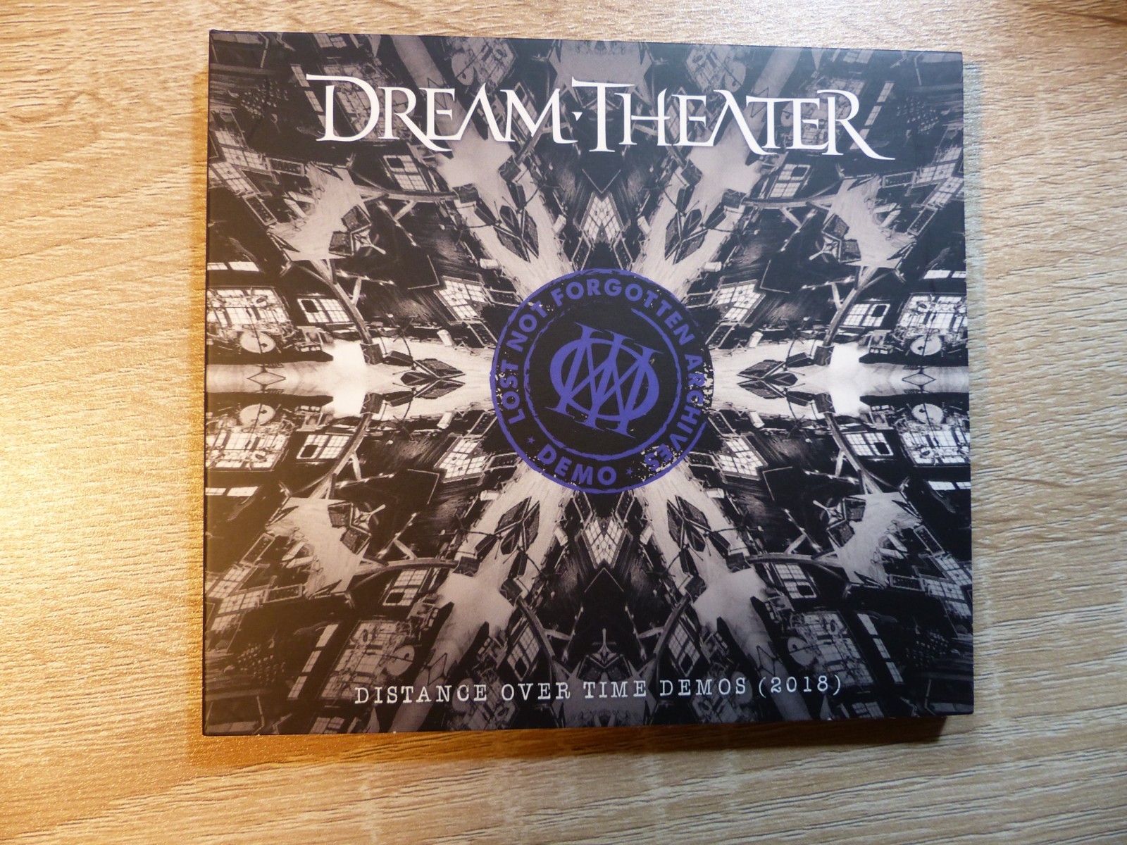Dream Theater:  Lost Not Forgotten Archives: Distance Over Time Demos (2018) CD