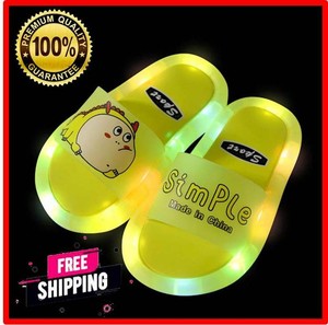 Zapatillas Con LED Luminosas Para Niños Sandalias Antideslizantes Para  Verano | eBay