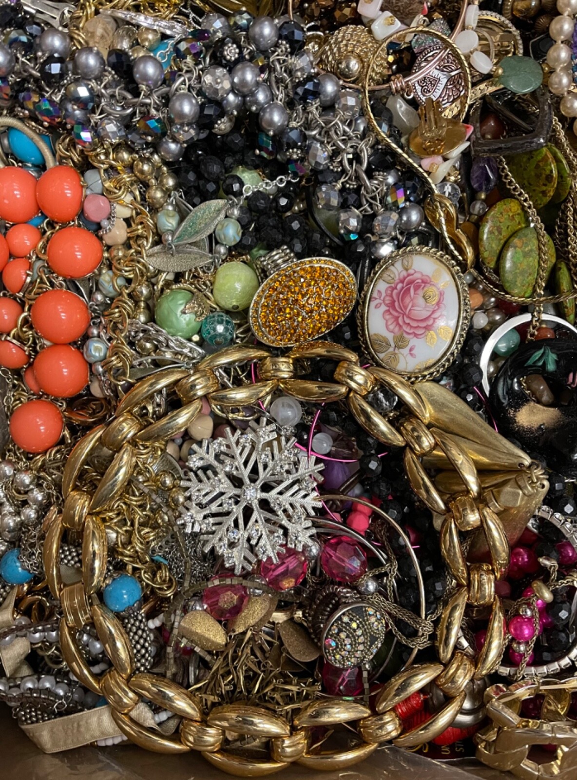 Huge 19 Pound Vintage to Now Costume Jewelry Good Use Wear Sell Craft