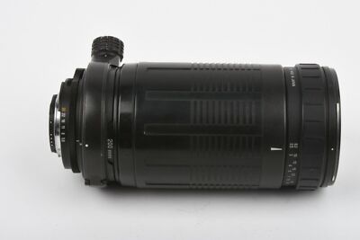 Tamron 175D AF LD 200-400mm F5.6 Lens Nikon F Mount, hood + Tamron 175D AF LD 200-400mm F5.6 Lens Nikon F Mount, hood +