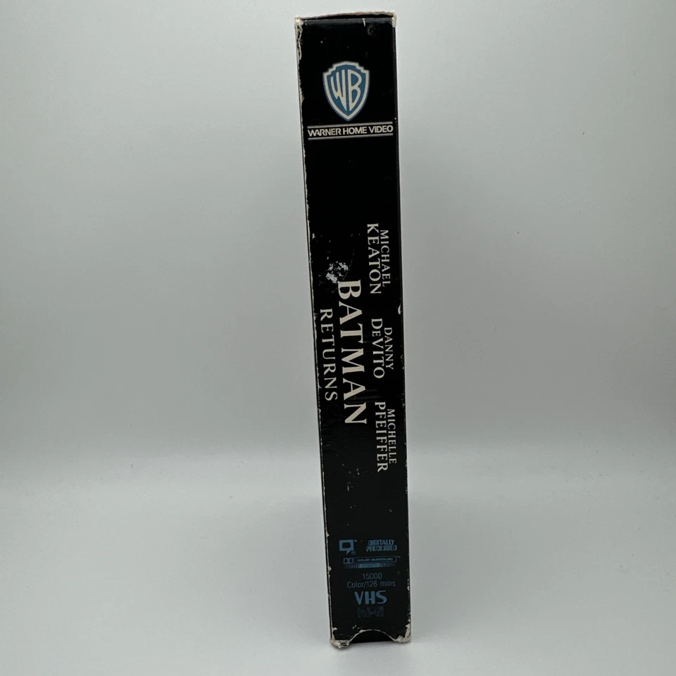 Batman Returns VHS 1992 Michael Keaton Christopher Walken OOP NOS Rare FS - Image 4 of 4