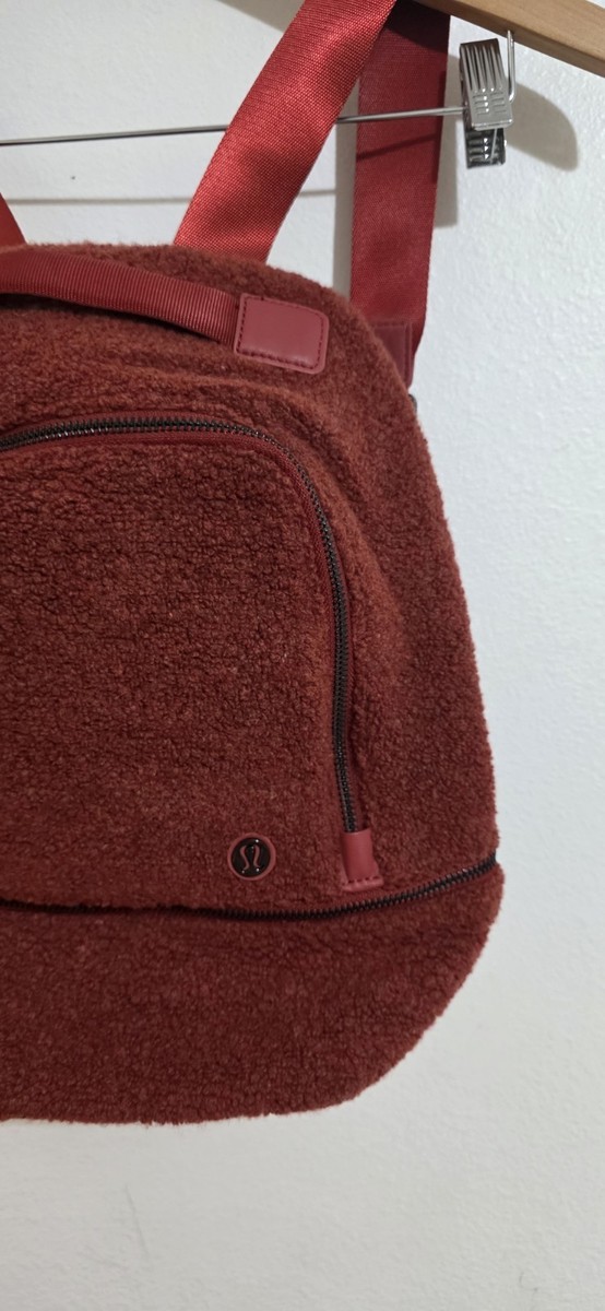EUC LULULEMON City Adventurer Backpack Red Sherpa Purse Bag  display picture 2