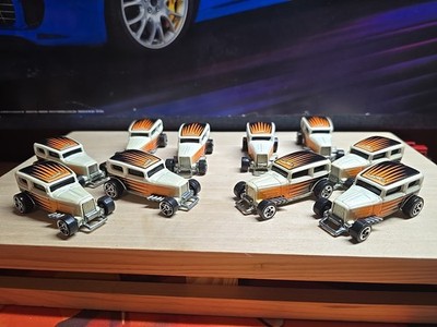 HOT WHEELS 2002 FE MIDNIGHT OTTO, Lot of 10 - Loose - 2 wheel variations - 5 ea.