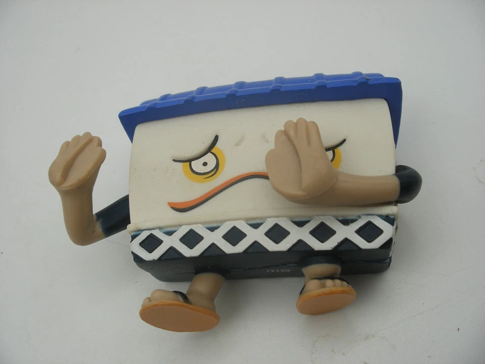 HASBRO 2015 figurine YO-KAI WATCH Yokai avec jeton NO WAY NOWAY - Photo 2/4