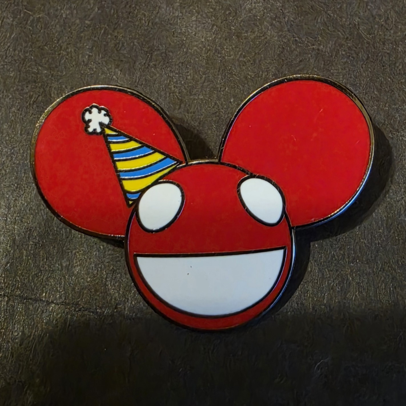 Deadmau5 Mau5head Birthday Logo Party Hat Enamel Pin Marked 004 Red Rocks Denver
