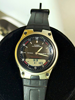 Casio Telememo 30 AW-80 Analog/Digital Illuminator WR50m Alarm World Time