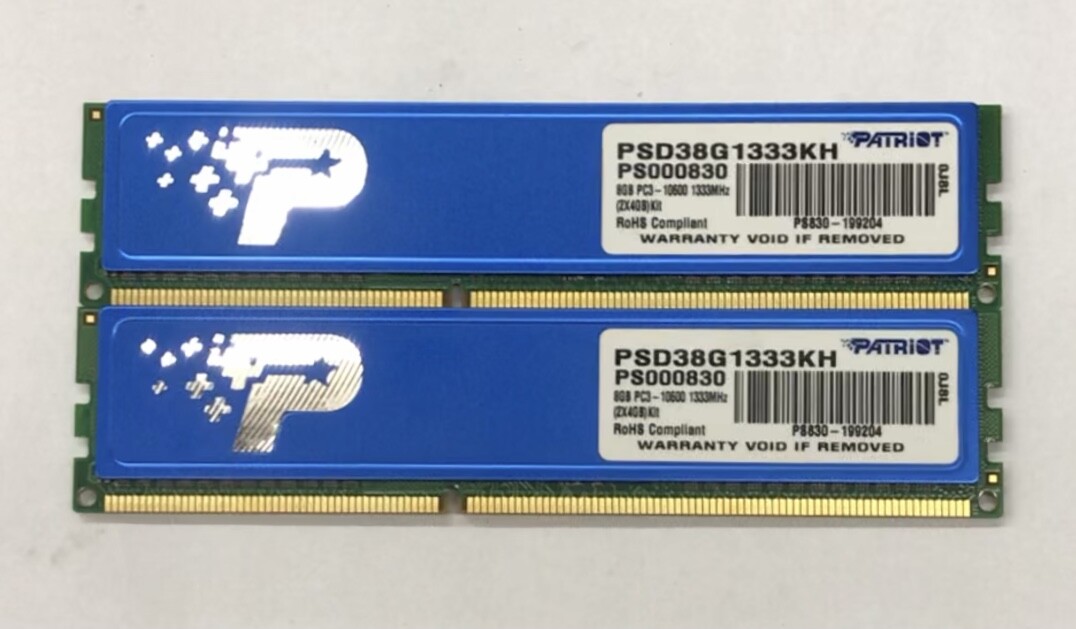 Patriot デスクトップ用メモリ DDR3 1333MHz PC3-10600 8GB (4GBx2枚組) CL11 ヒートシンク付 - PSD38G1333KH Amazon | Patriot Memory DDR3 1333MHz PC3-10600 8GBキット (2