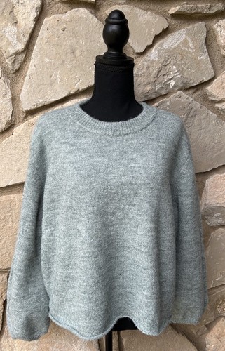 World Market Sweater One Size Green Cut Out Sleeves Cropped Wool Blend S/M/L/XL - Picture 2 of 9