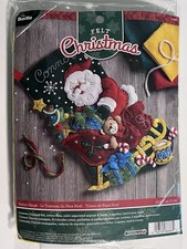 BUCILLA Felt Stocking SANTA S SLEIGH Appliqu Kit 18" Long 86866 NEW SEALED