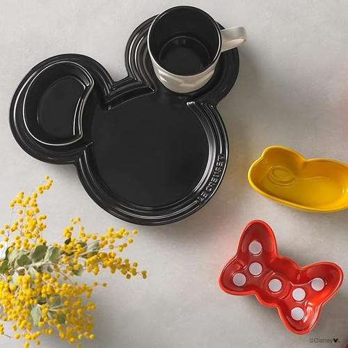 Le Creuset Disney Mickey Mouse Tableware Set of 3 Cherry Red Stoneware Japan New - Picture 5 of 7